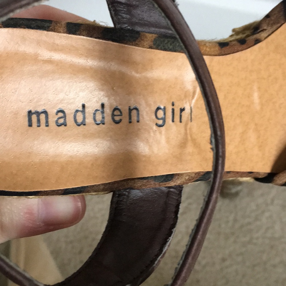 Madden Girl Brown Leopard Print Endanger Wedges - Picture 4 of 5